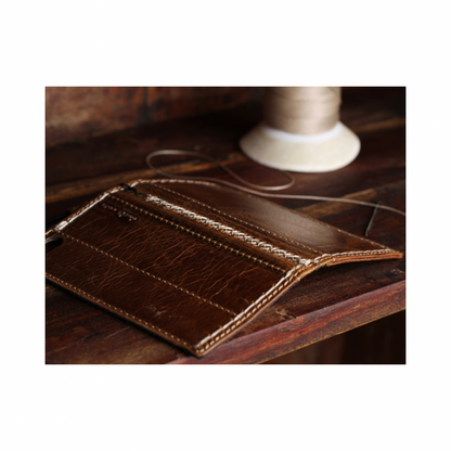 Genuine leather Samsung Galaxy wallet case crafted by hand with vintage details