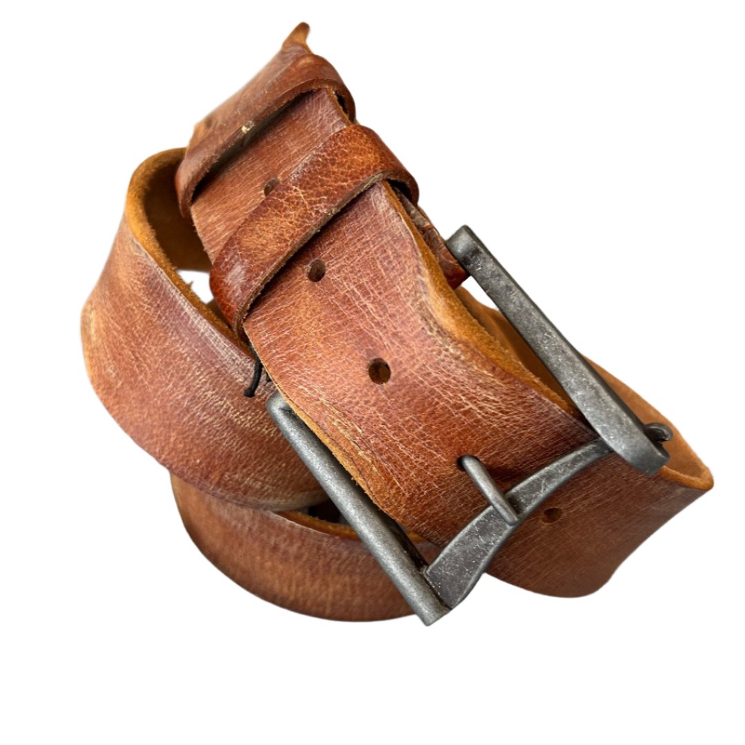 ARICHI Light Brown Handmade Leather Belt – Sleek Polished Genuine Leather for Men and Women, Timeless Classic Design