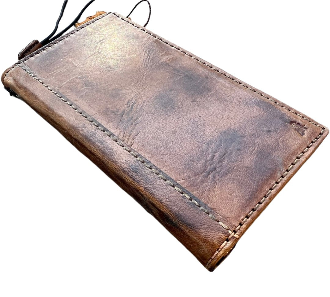 ARICHI Handcrafted Light Tan Leather iPhone Case – Smoked Wax Finish Wallet Cover for iPhone
